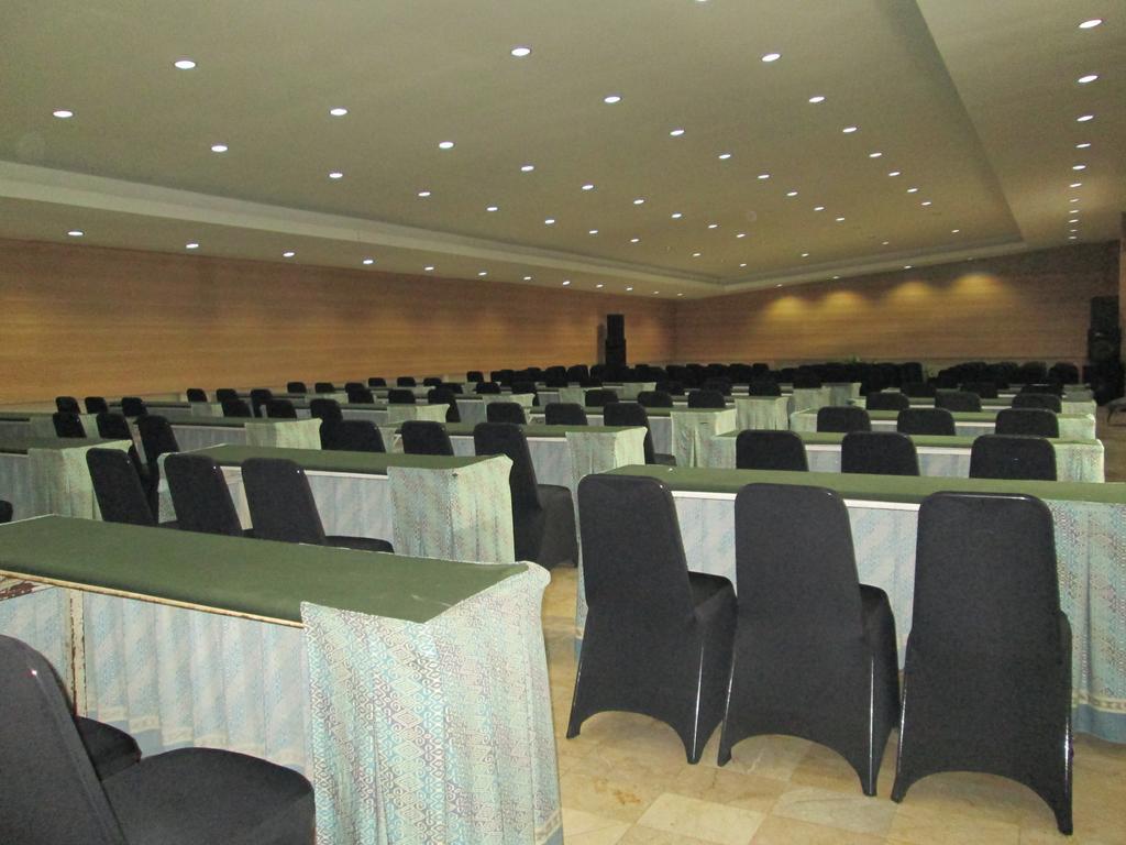 Grand Hotel Lembang Esterno foto